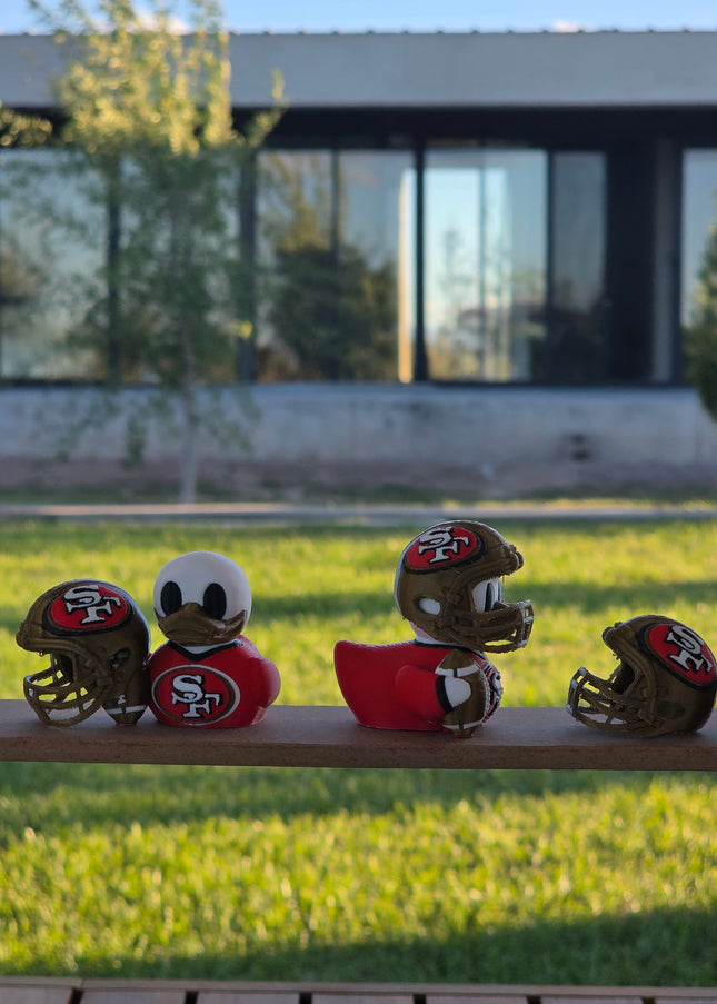 San Francisco 49ers Football Duck – 3D Printed Collector Figure | NFL Fan Gift, Desk Decor, Dashboard Mascot